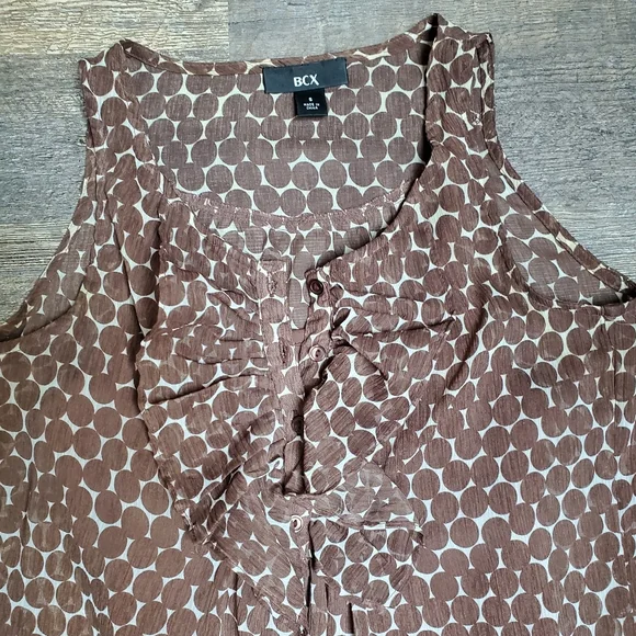 BCX Ruffled tank with attached cami - Picture 2 of 9